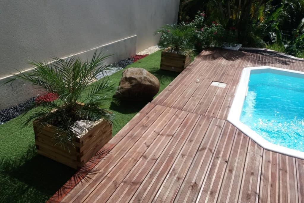 Les Orchidees Apartment Petit-Bourg Luaran gambar
